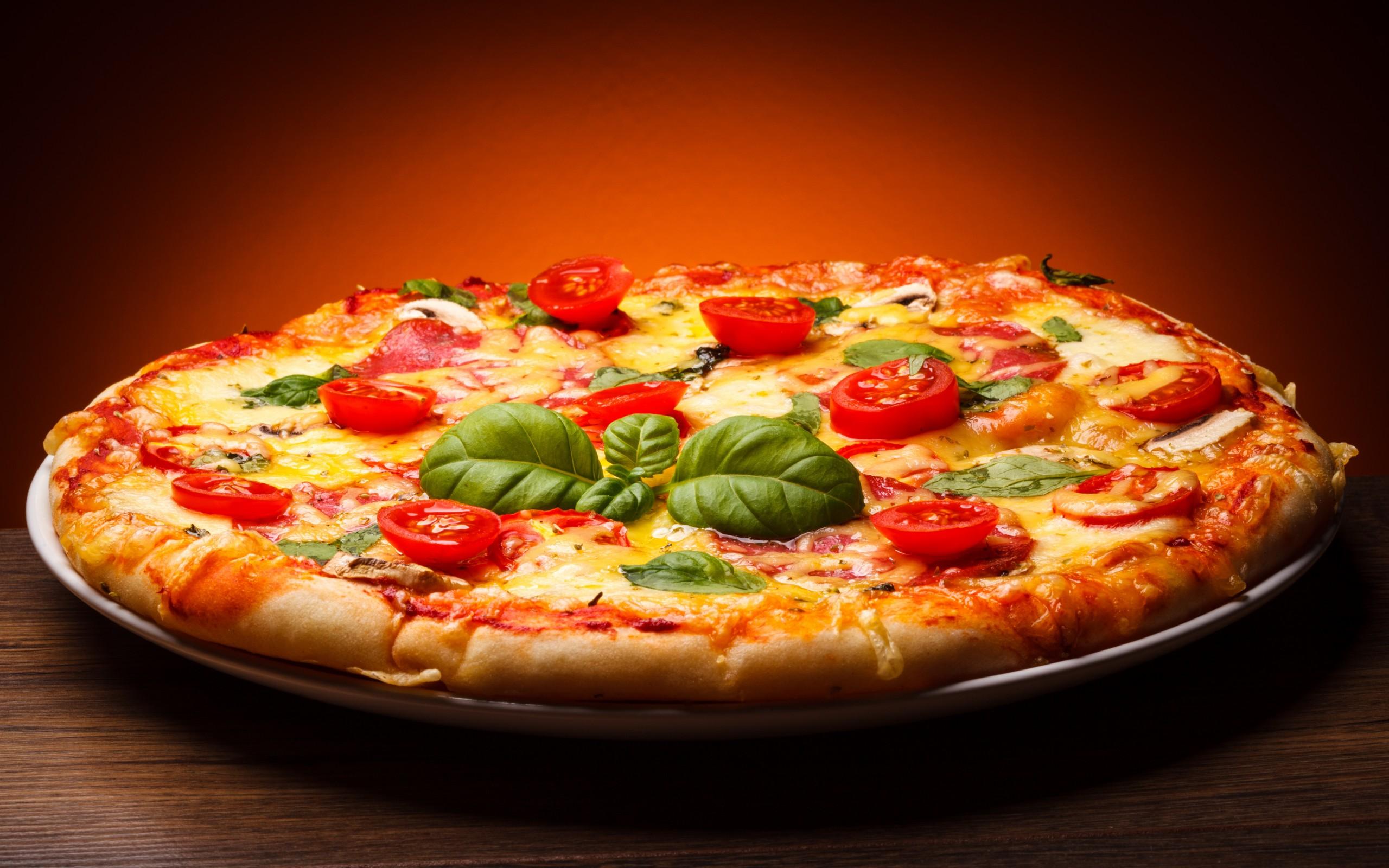 Pizza Wallpapers Top Free Pizza Backgrounds WallpaperAccess