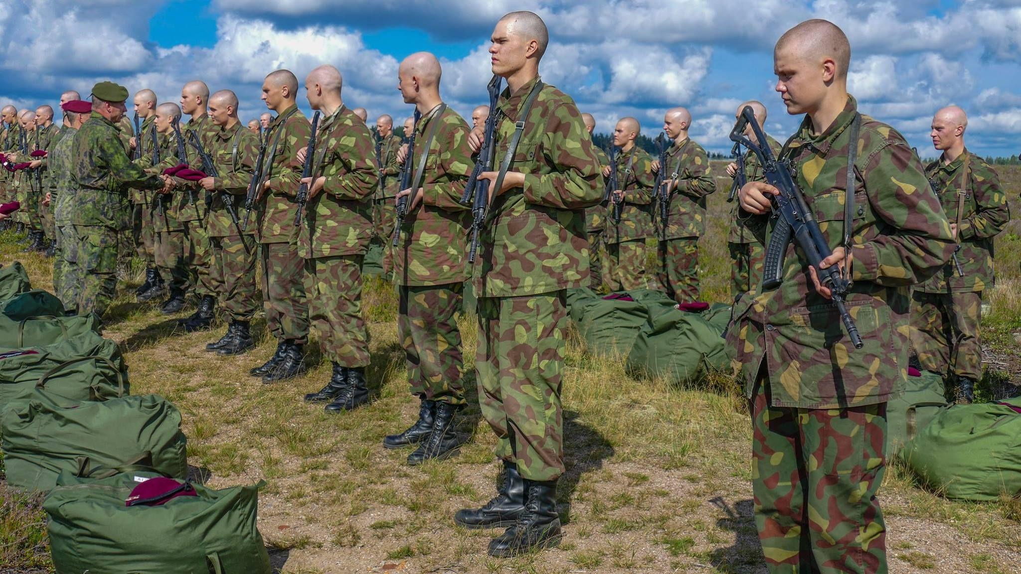 Maroon Beret Wallpapers Top Free Maroon Beret Backgrounds