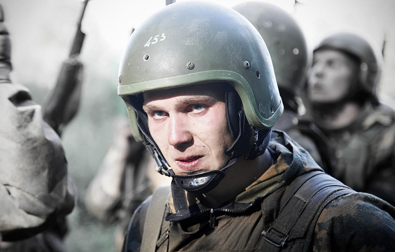 Maroon Beret Wallpapers Top Free Maroon Beret Backgrounds