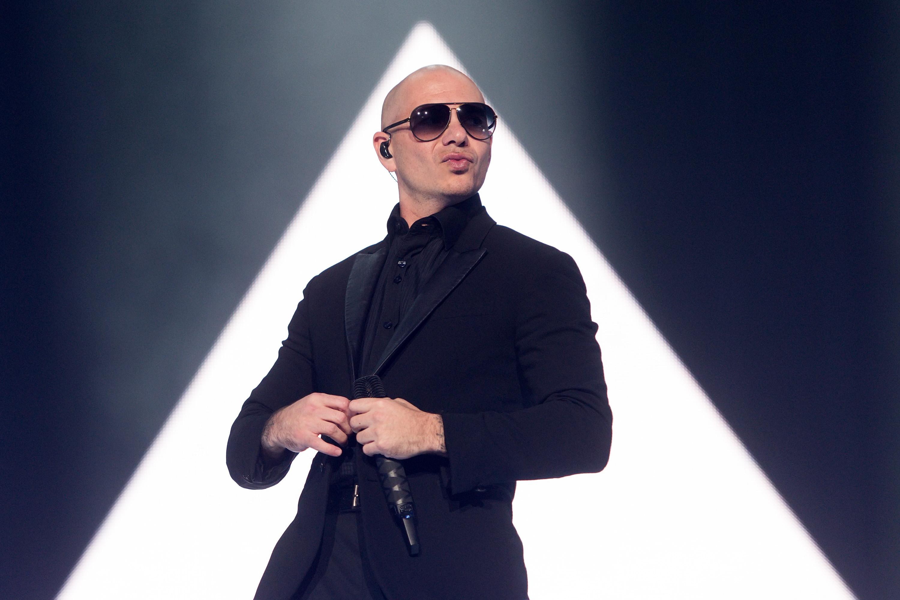 Pitbull Singer Wallpapers Top Free Pitbull Singer Backgrounds
