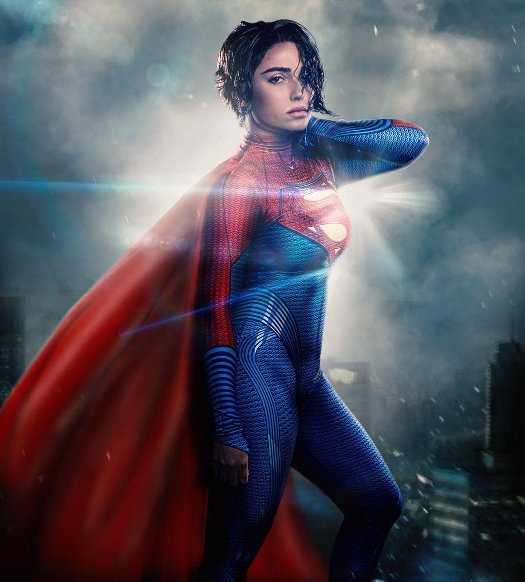 Sasha Calle Wallpapers Top Free Sasha Calle Backgrounds WallpaperAccess