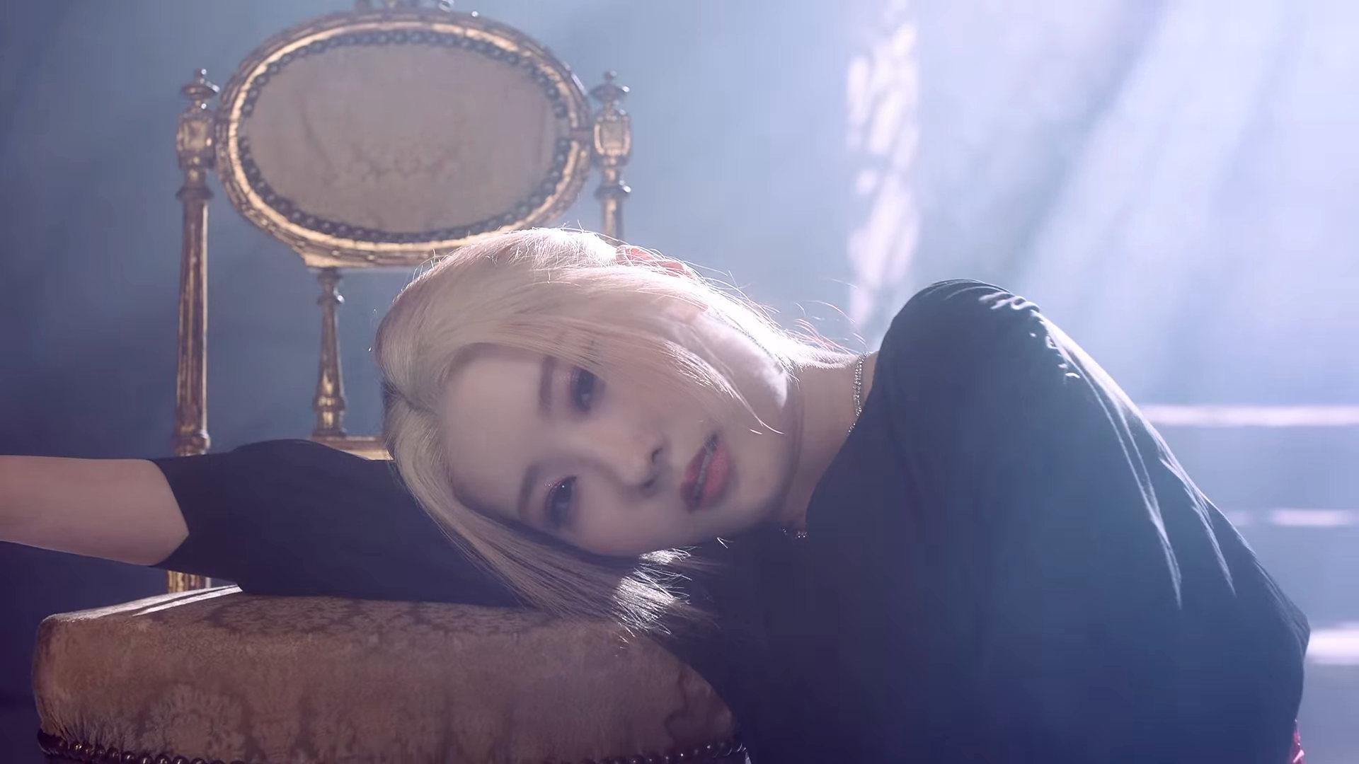 Purple Kiss Wallpapers Top Free Purple Kiss Backgrounds WallpaperAccess