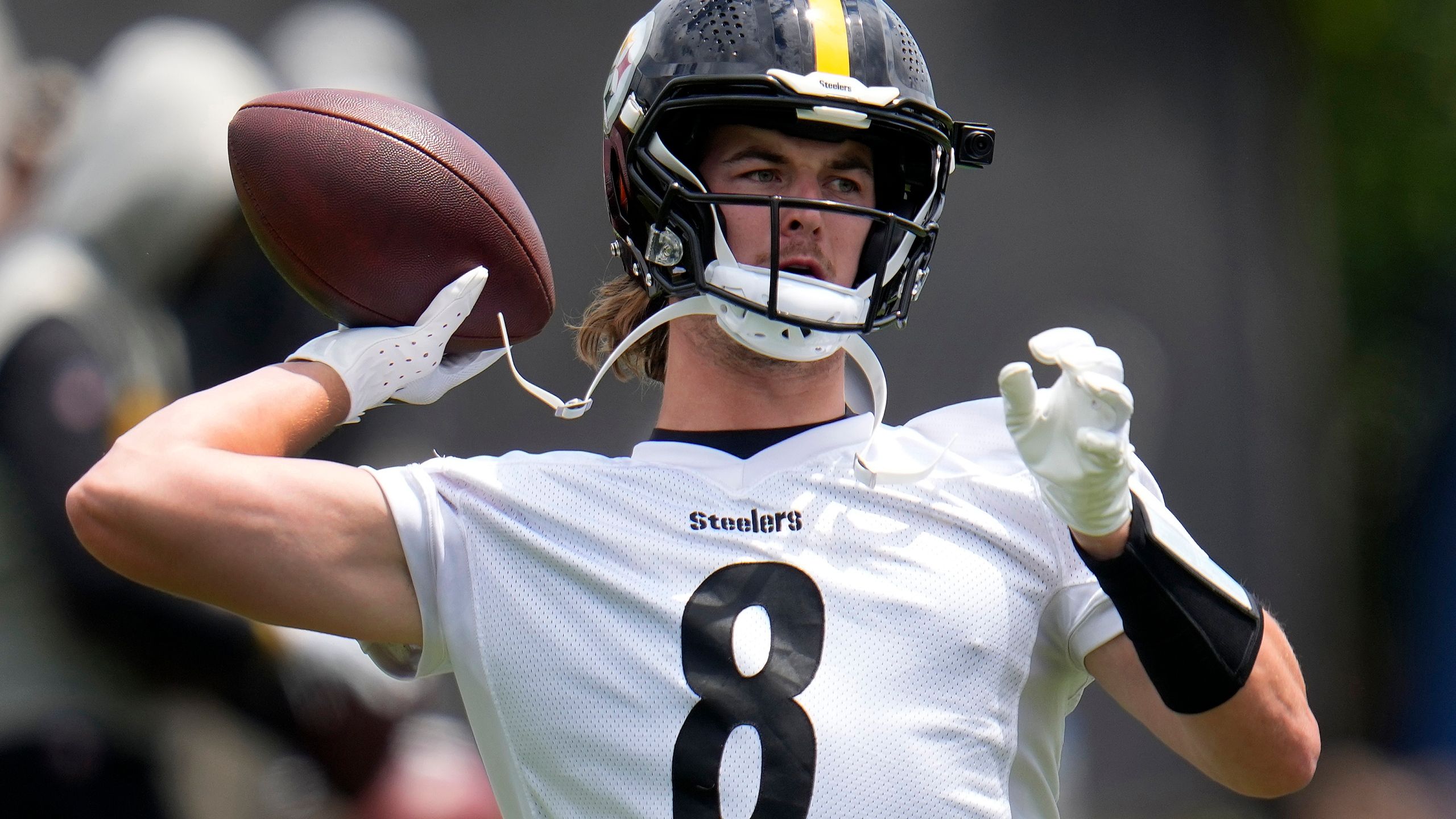 Kenny Pickett Wallpapers Top Free Kenny Pickett Backgrounds