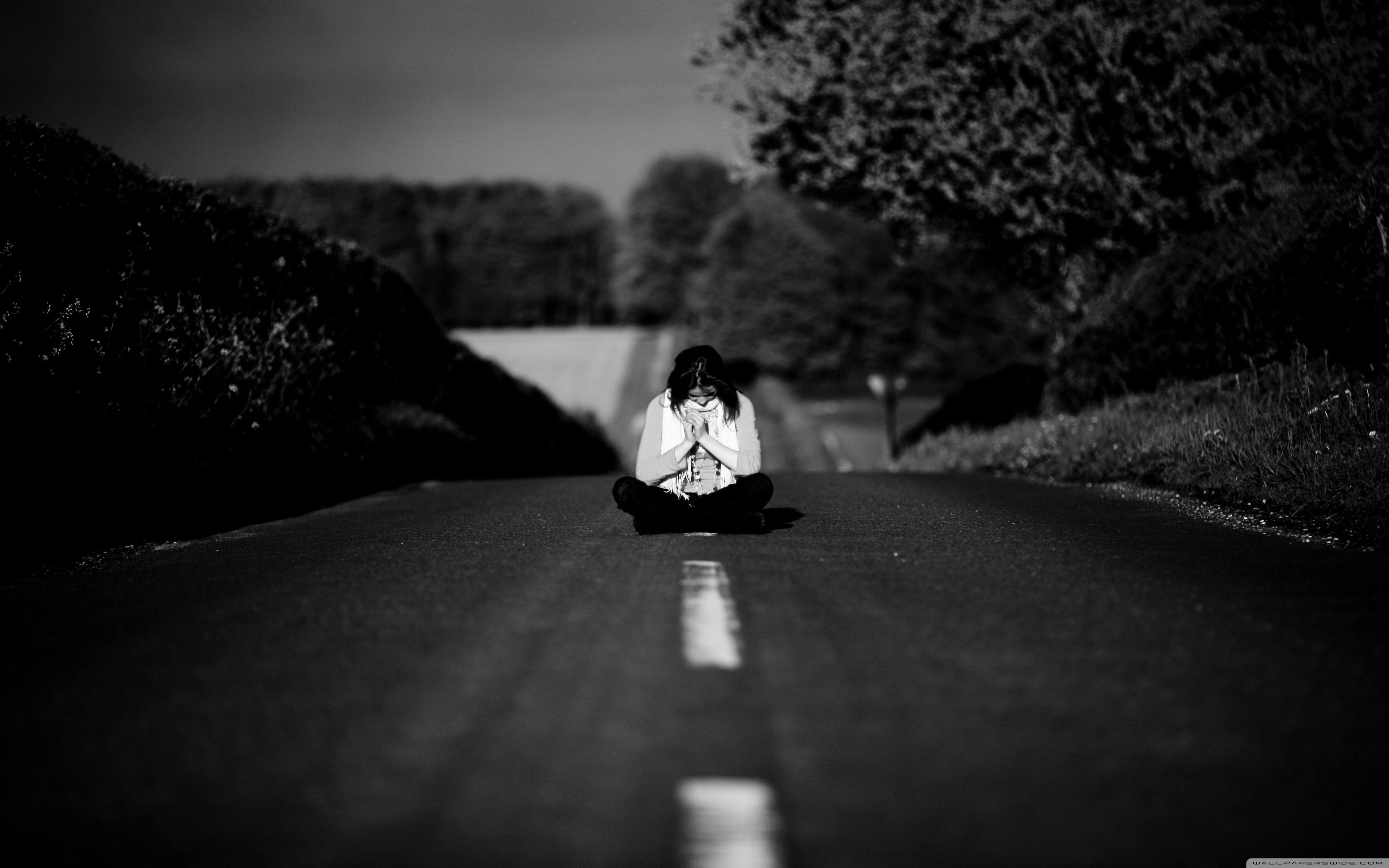 Sad Black and White Wallpapers Top Free Sad Black and White Backgrounds WallpaperAccess