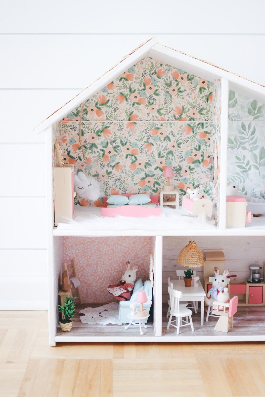Doll House Wallpapers Top Free Doll House Backgrounds WallpaperAccess