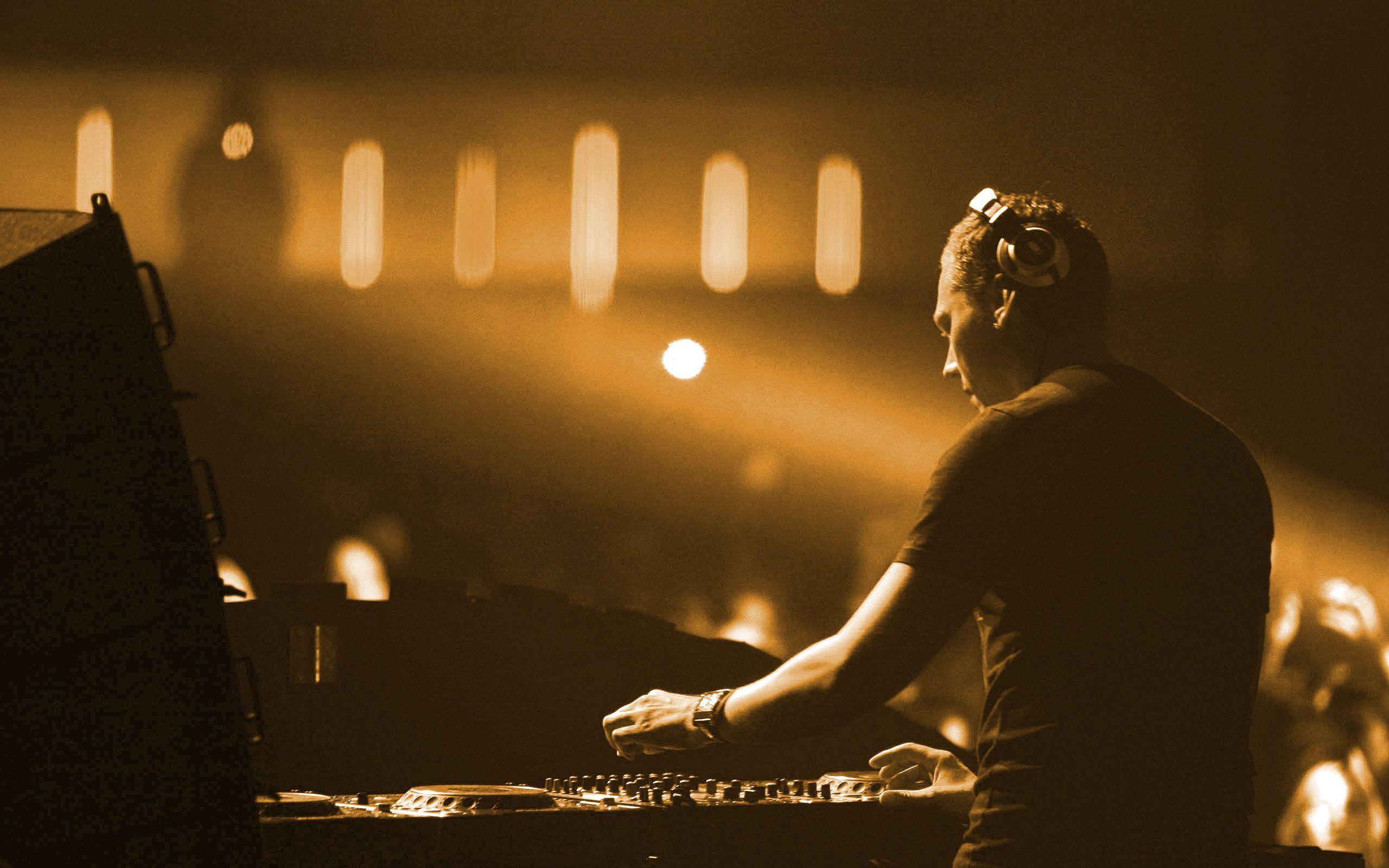 Tiesto Wallpapers HD Wallpaper Cave