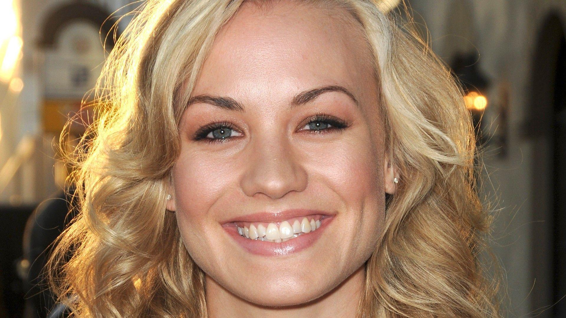 Yvonne Strahovski Wallpapers Wallpaper Cave