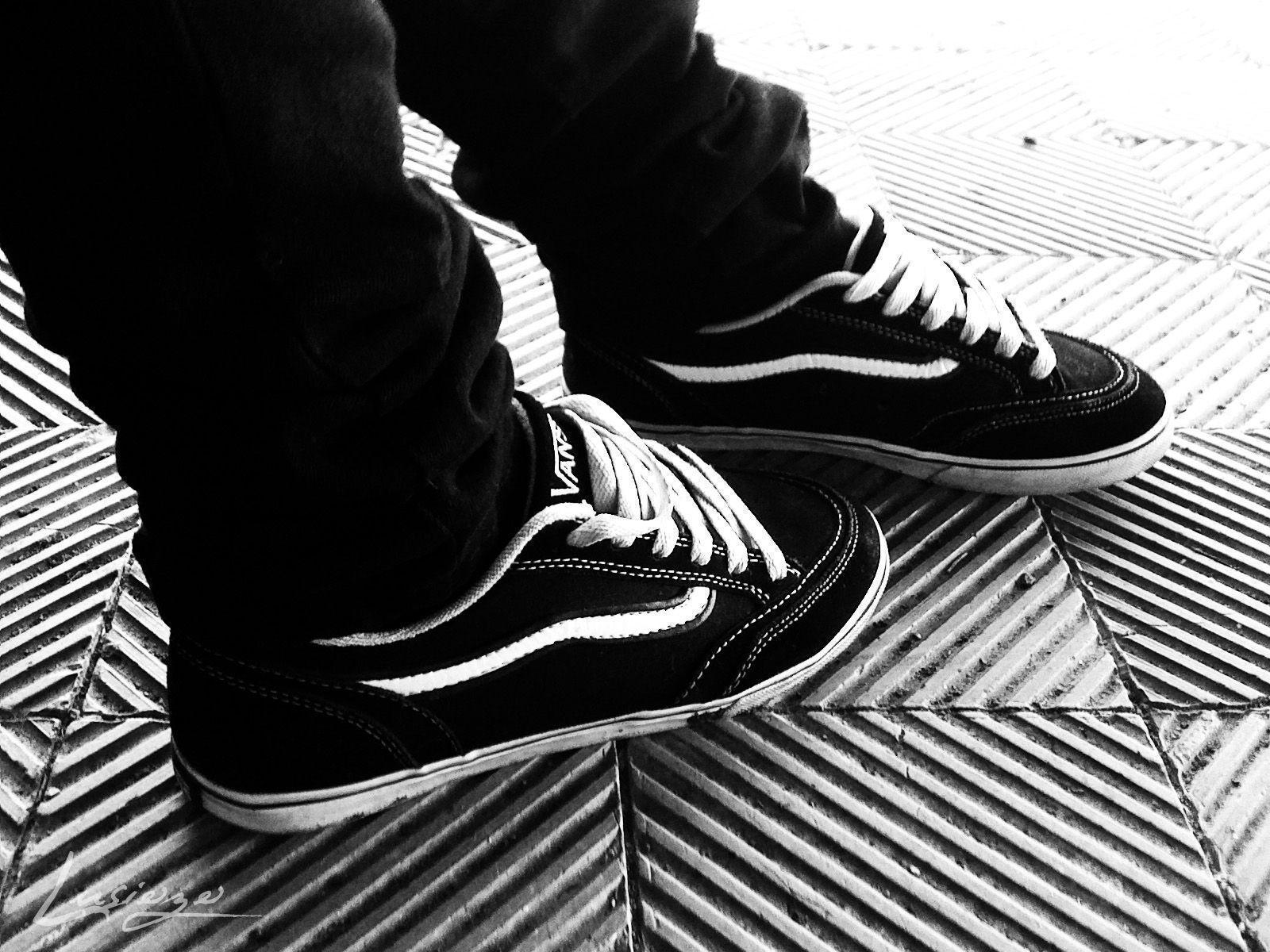 Paling Keren 26+ Gambar Wallpaper Sepatu Joen Wallpaper