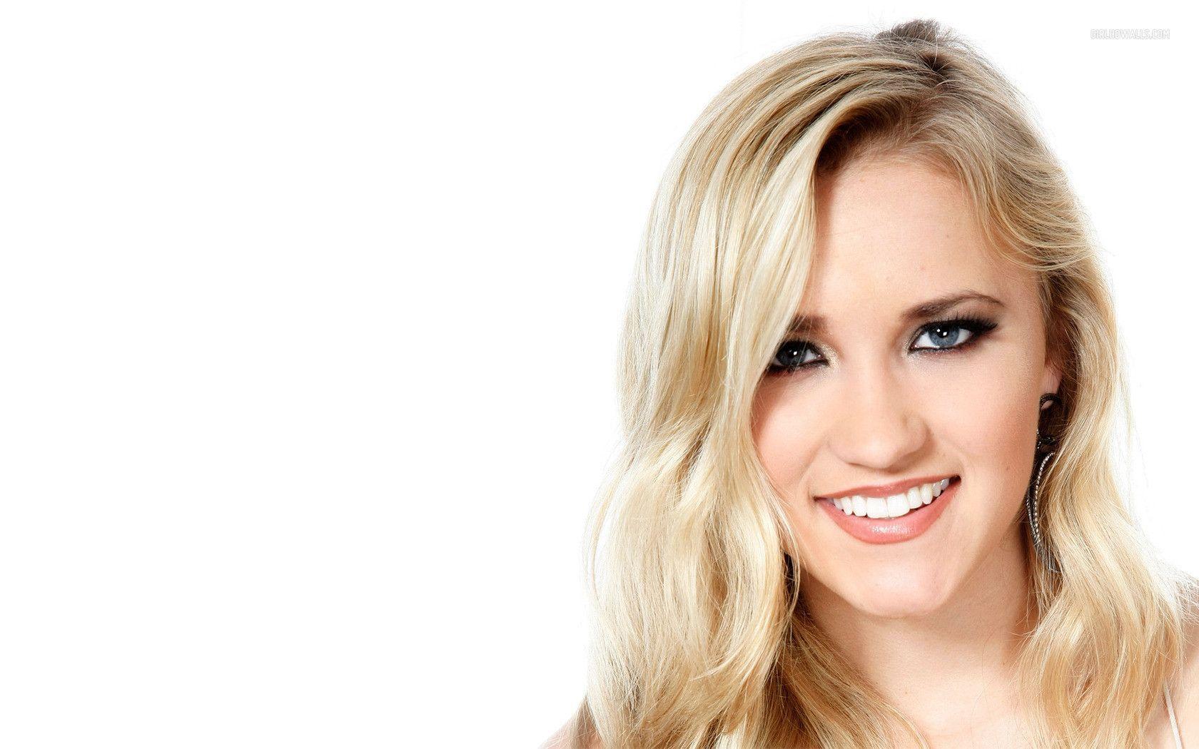 Emily Osment Wallpapers Wallpaper Cave