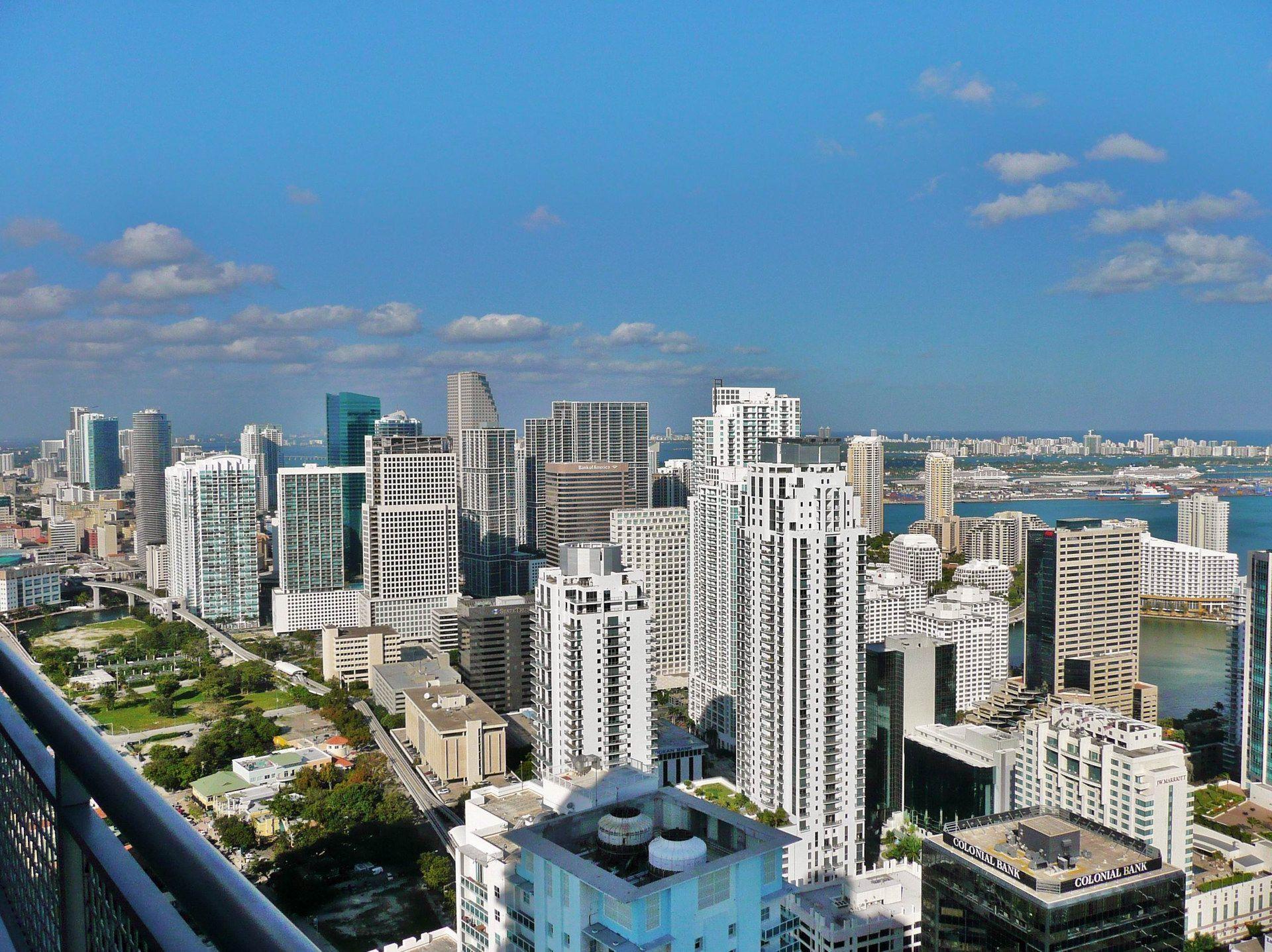 Miami Skyline Wallpapers Wallpaper Cave