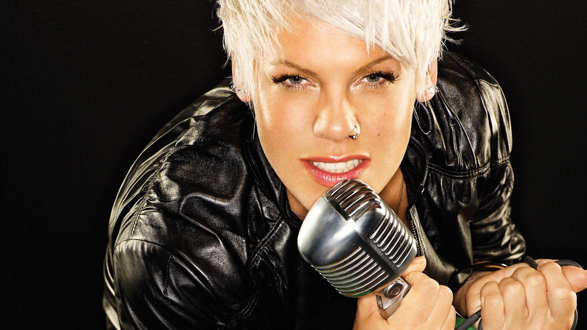 Pink The Singer Wallpapers Wallpaper Cave