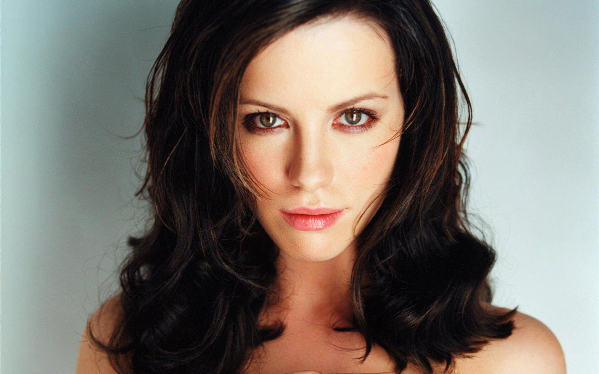 Kate Beckinsale Backgrounds Wallpaper Cave