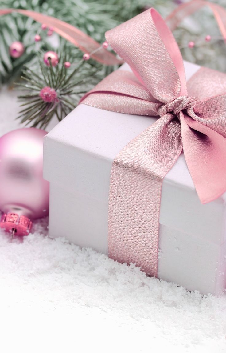 Pink Christmas Present Wallpapers Wallpaper Cave