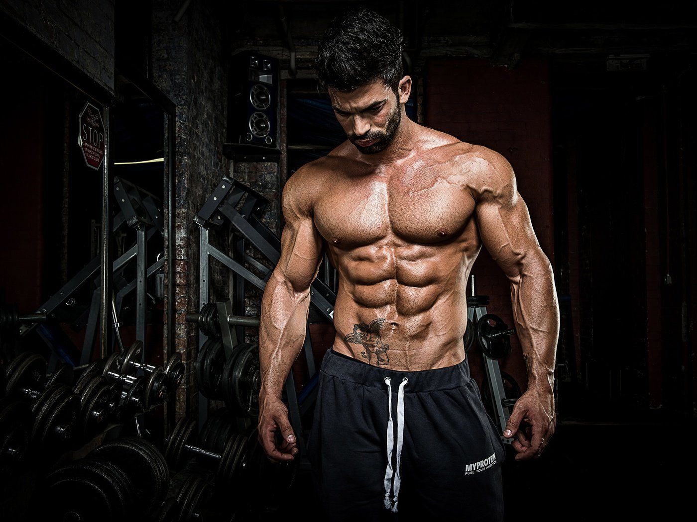 Muscular Men Wallpapers Wallpaper Cave