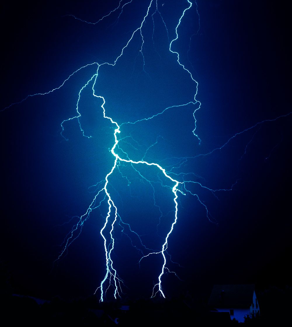 Blue Lightning Bolt Wallpapers Wallpaper Cave