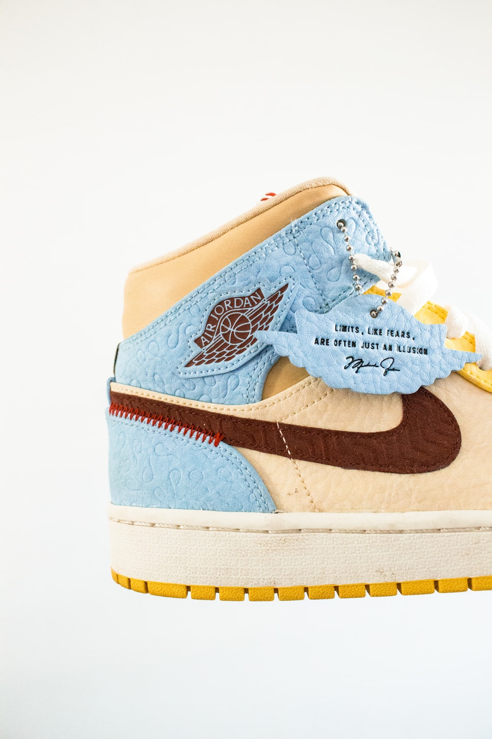 Cool Nike Shoes Wallpapers Wallpaper Cave