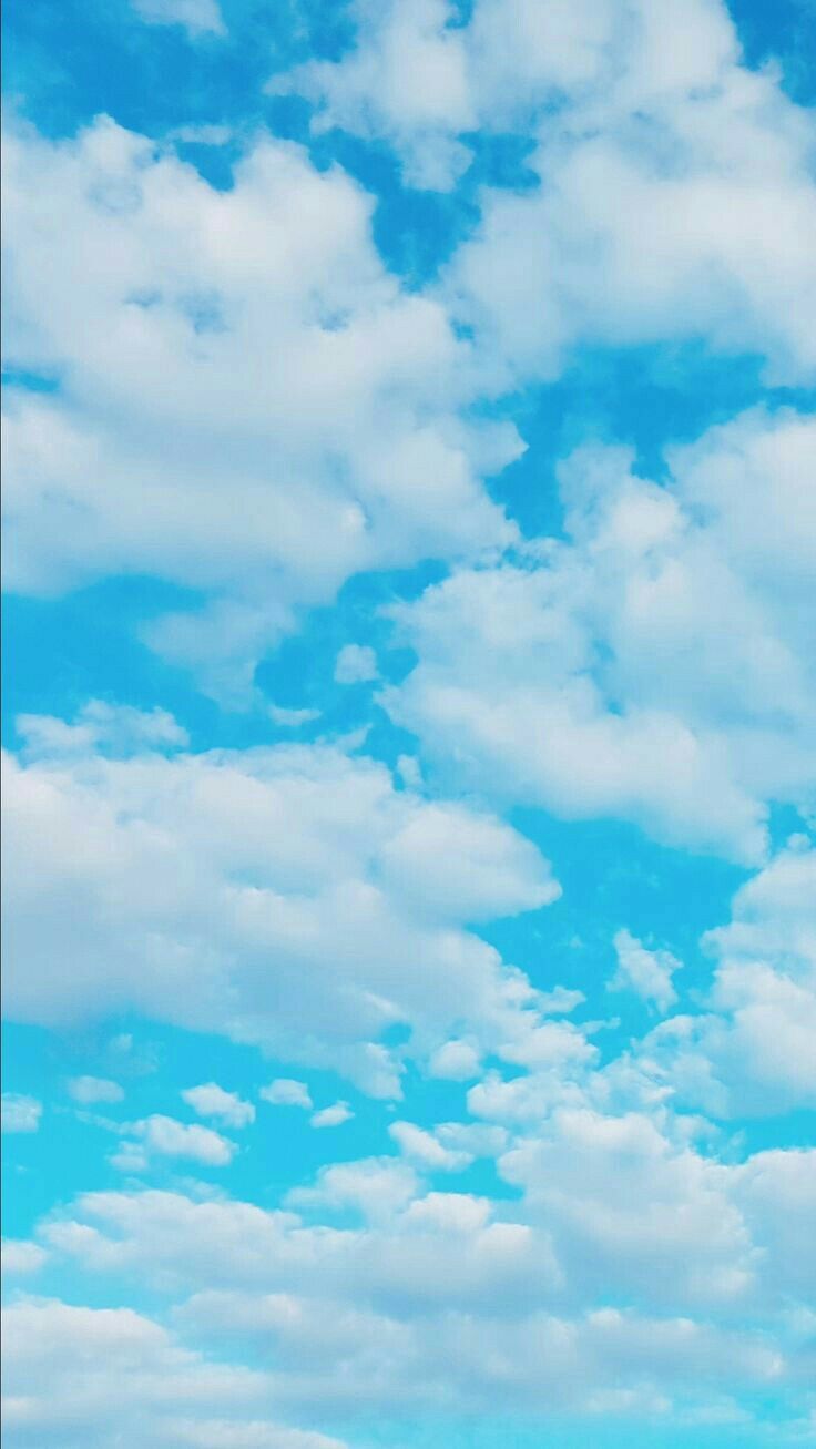 Light Blue Sky Background Wallpaper