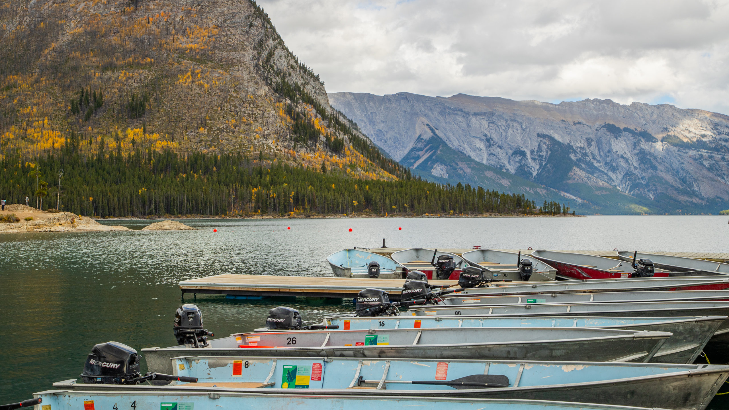 Lake Minnewanka Alberta Wallpapers Wallpaper Cave