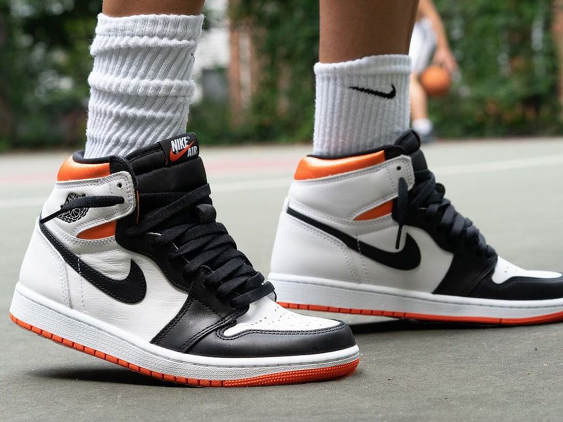 Air Jordan 1 Electro Orange Wallpapers Wallpaper Cave