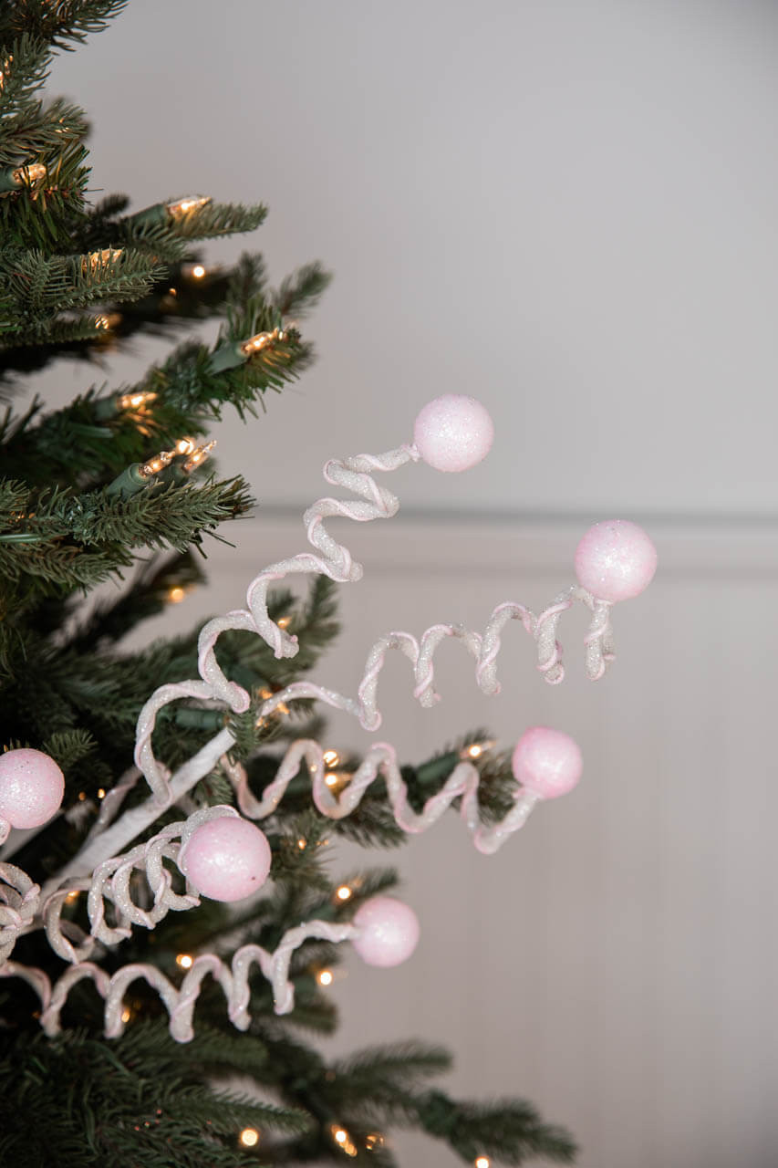 White And Pink Christmas Wallpapers Wallpaper Cave