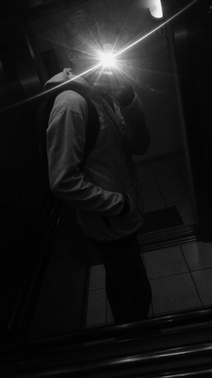 Mirror Selfie Boy Wallpapers Wallpaper Cave