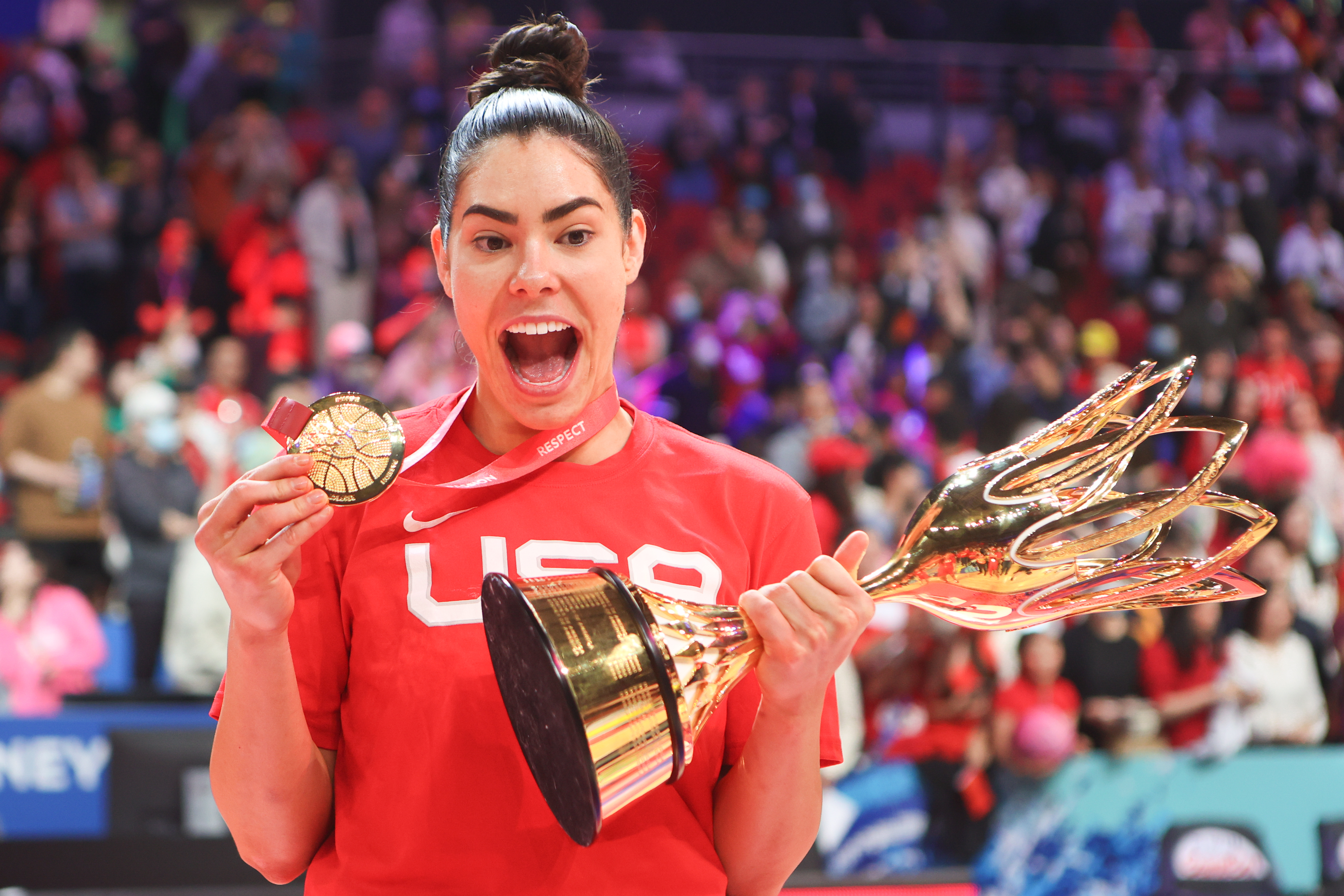 Kelsey Plum Wallpapers - Wallpaper Cave