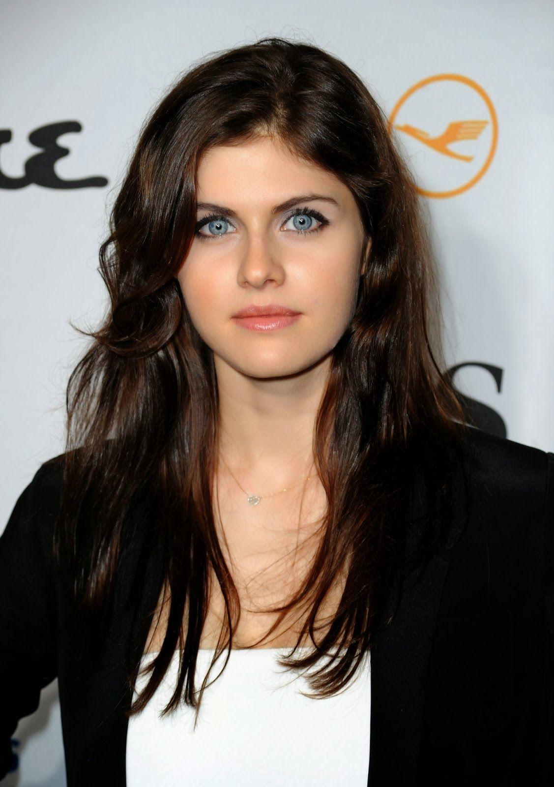 Alexandra Anna Daddario Wallpapers - Wallpaper Cave