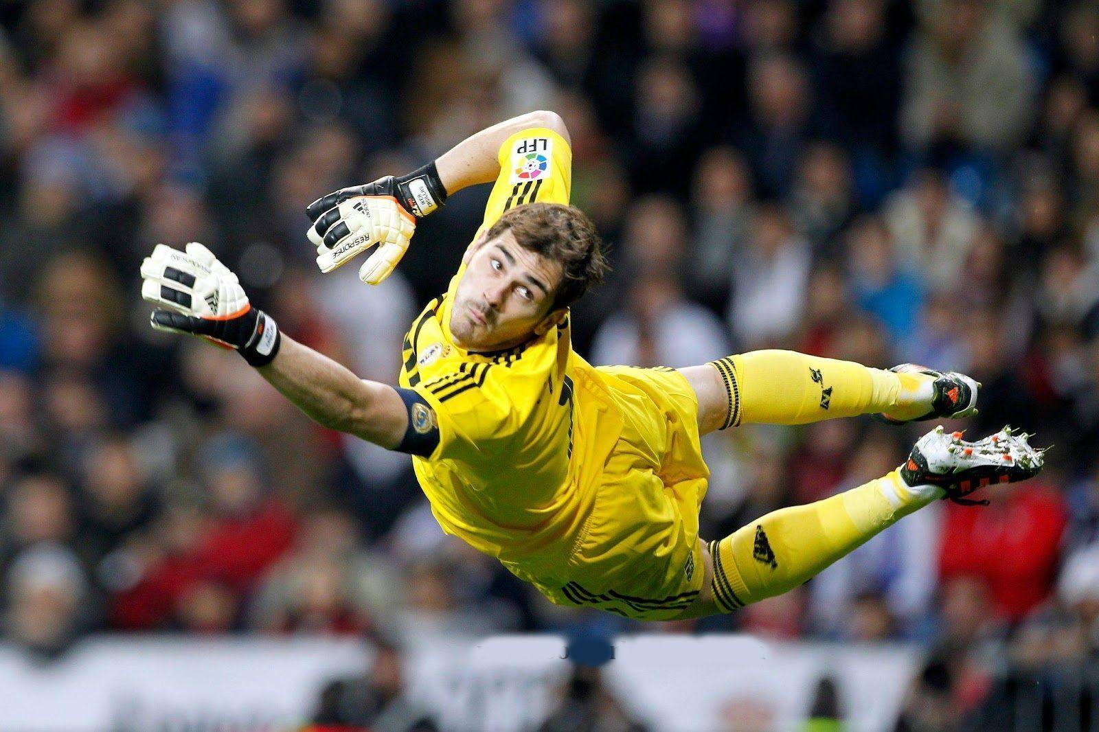 Iker Casillas Wallpapers Wallpaper Cave