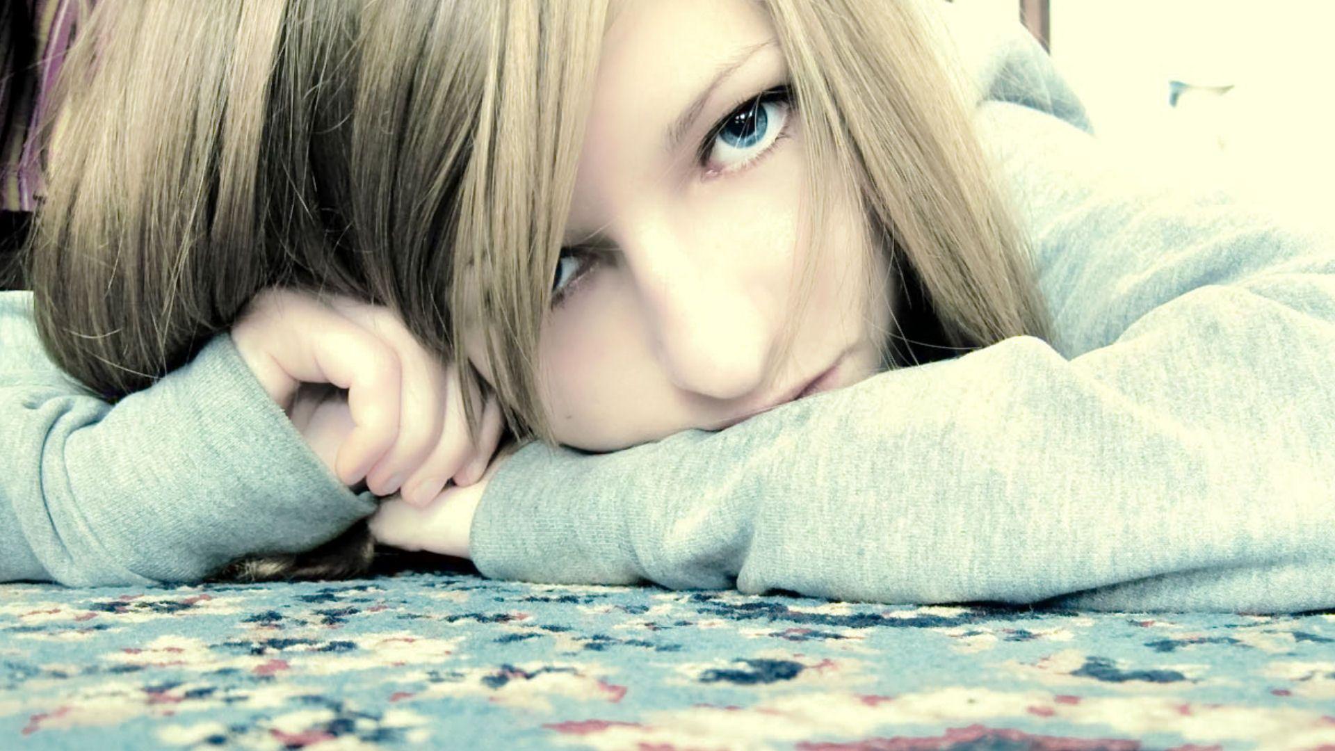 Sad Girl Wallpapers Wallpaper Cave