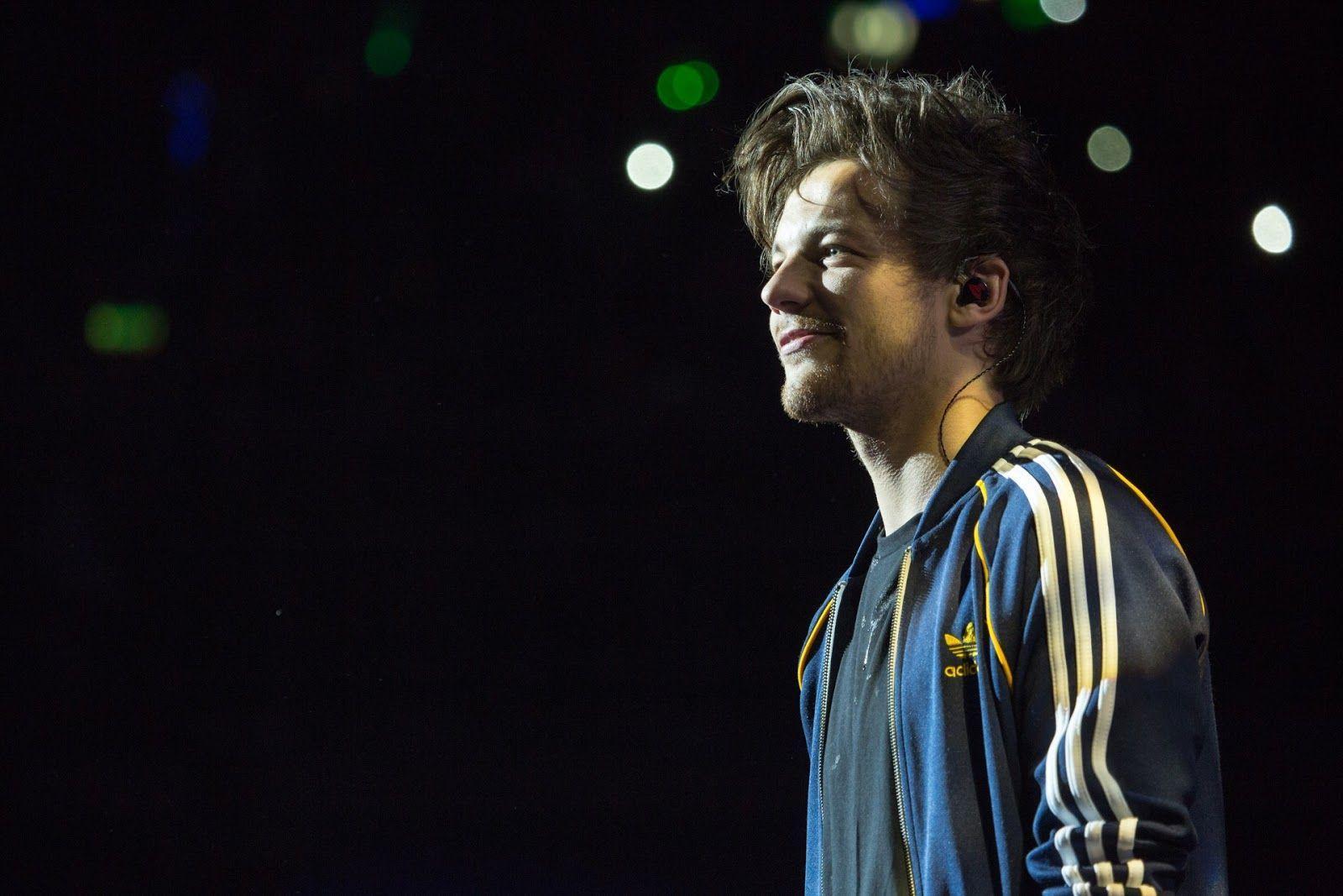 Louis Tomlinson Wallpapers Wallpaper Cave