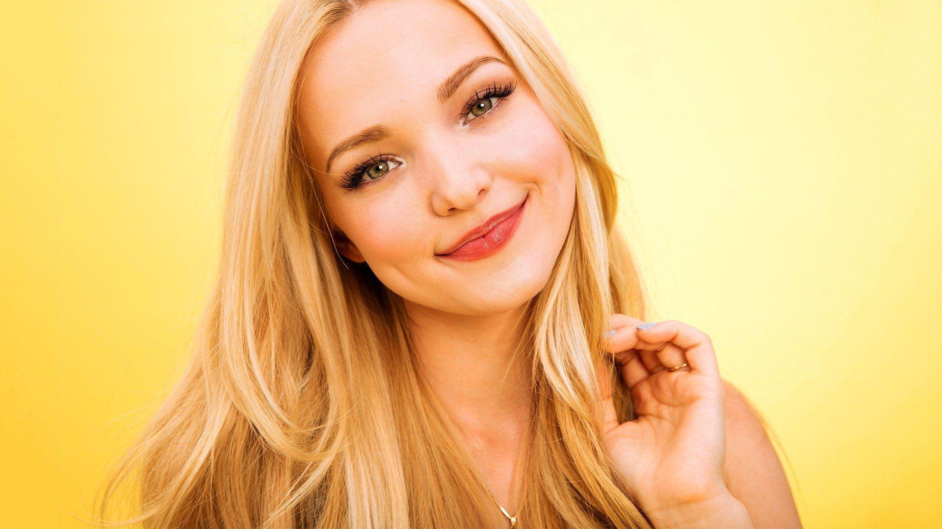 Dove Cameron Wallpapers - Wallpaper Cave