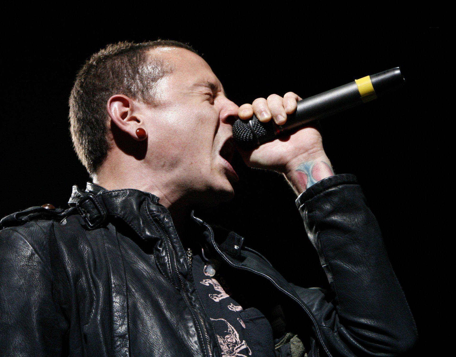 Chester Bennington Wallpapers Wallpaper Cave