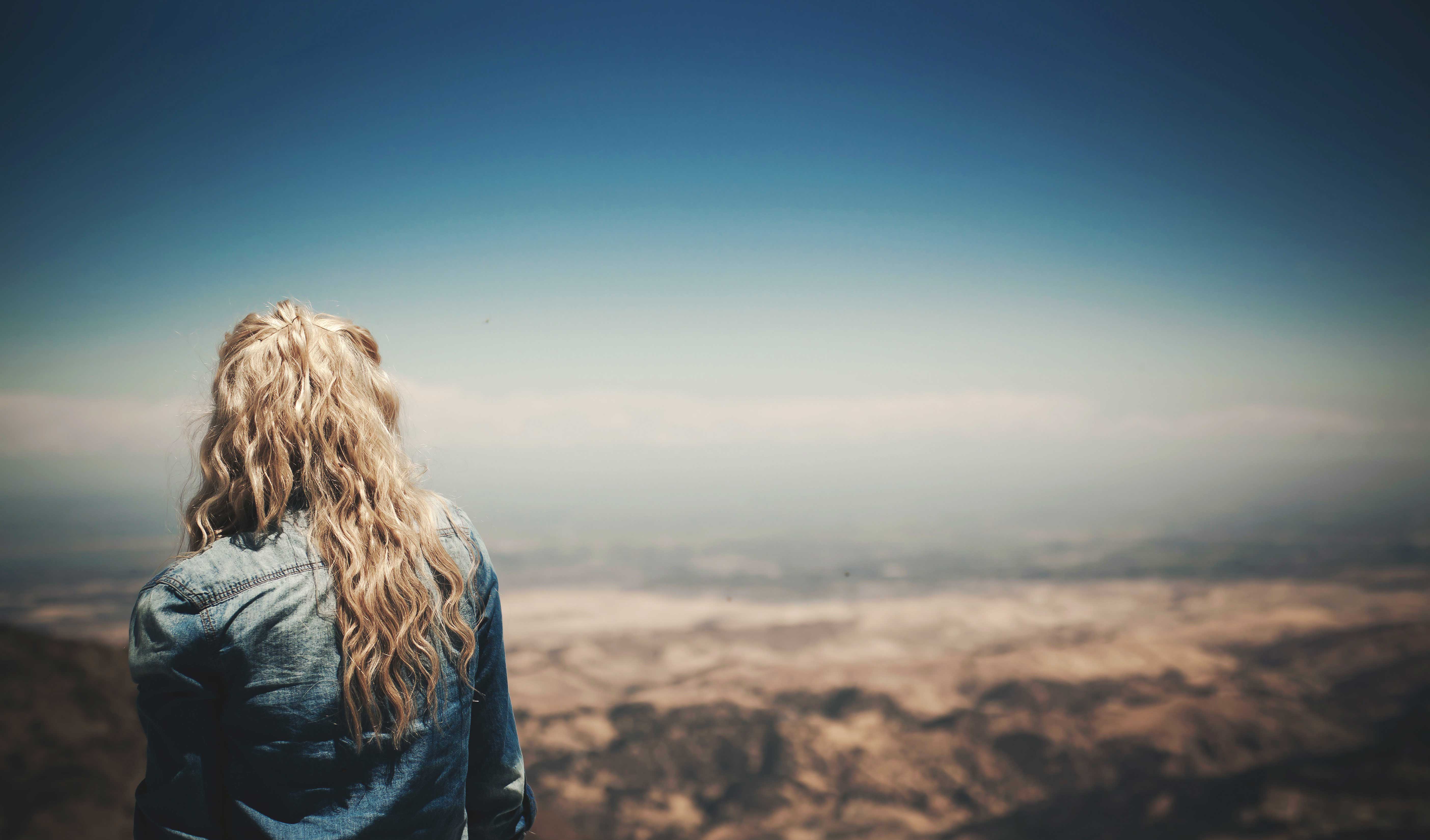 Alone Girl Wallpapers Wallpaper Cave