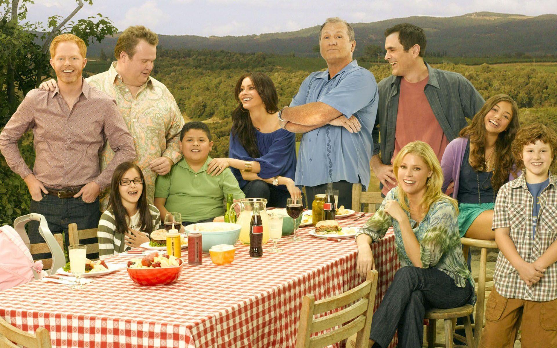 Modern Family Wallpapers Wallpaper Cave