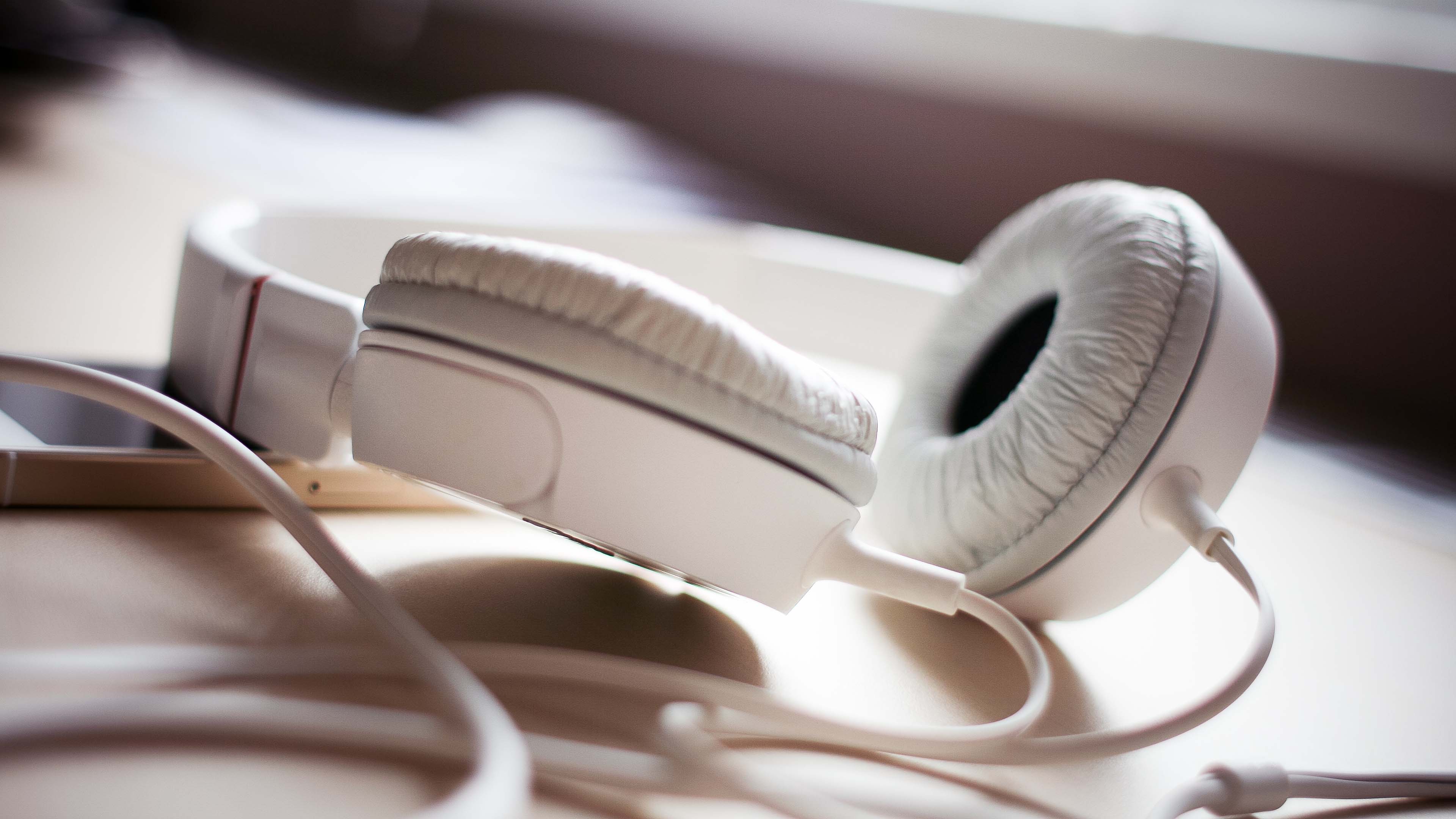 Earphones Wallpapers Wallpaper Cave