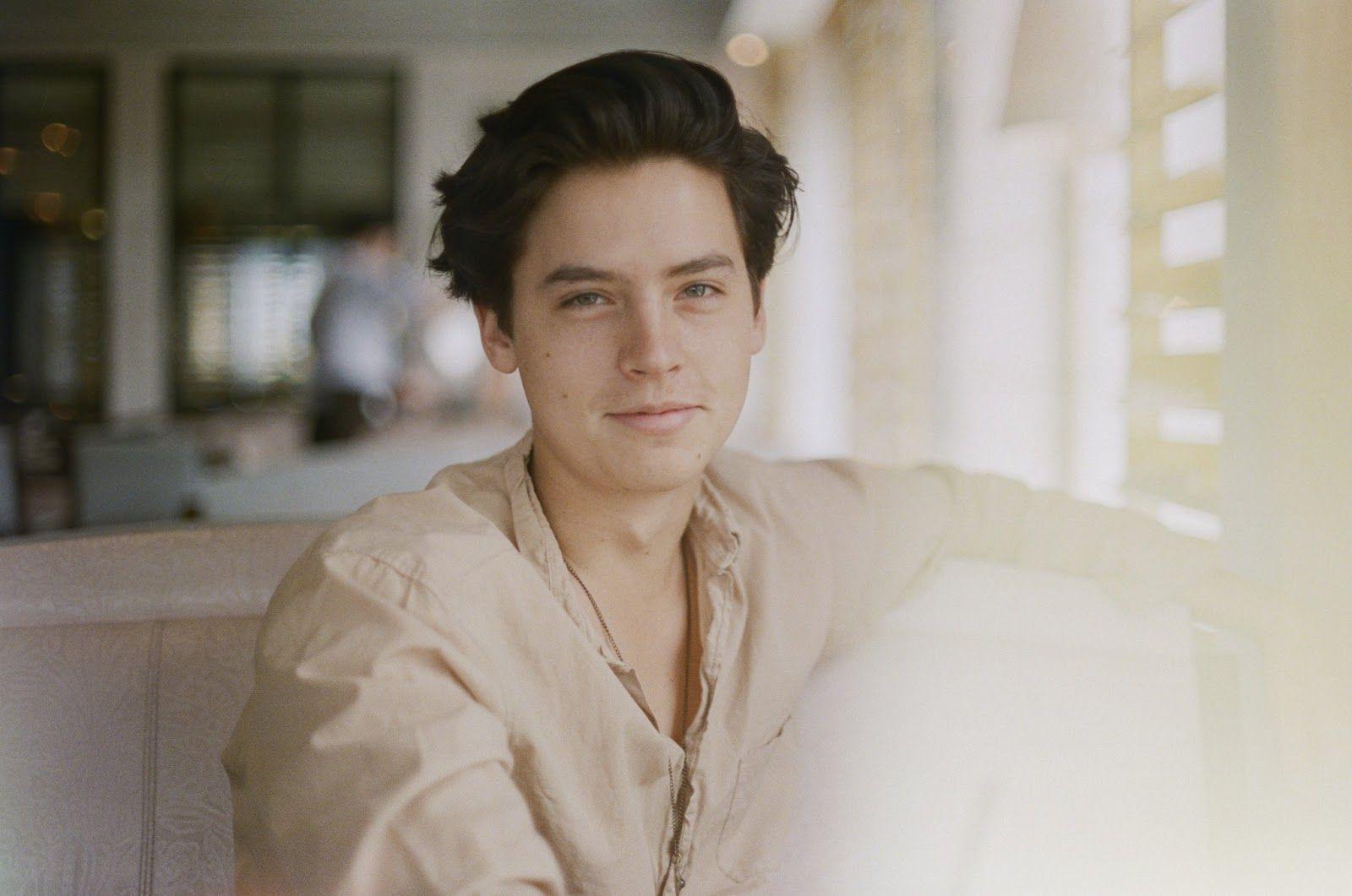 Cole Sprouse Wallpapers Wallpaper Cave