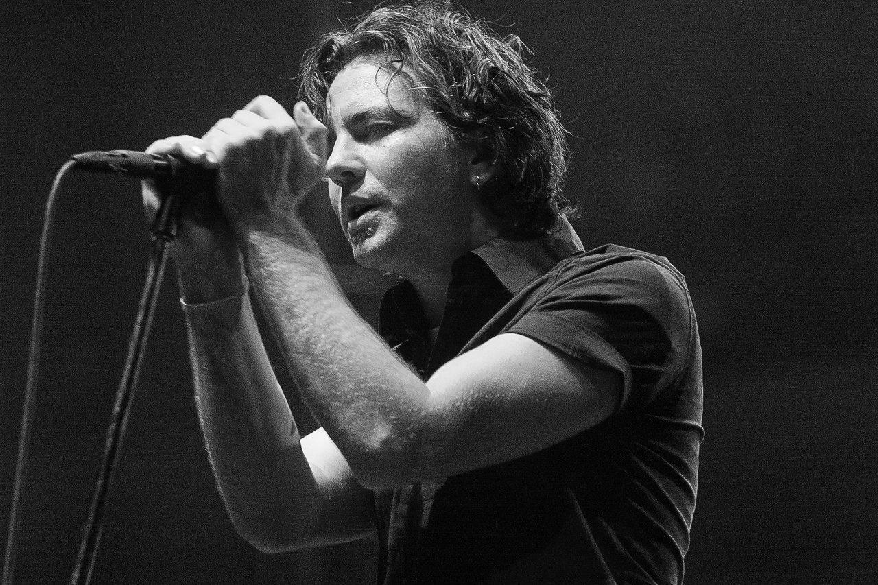 Eddie Vedder Wallpapers Wallpaper Cave