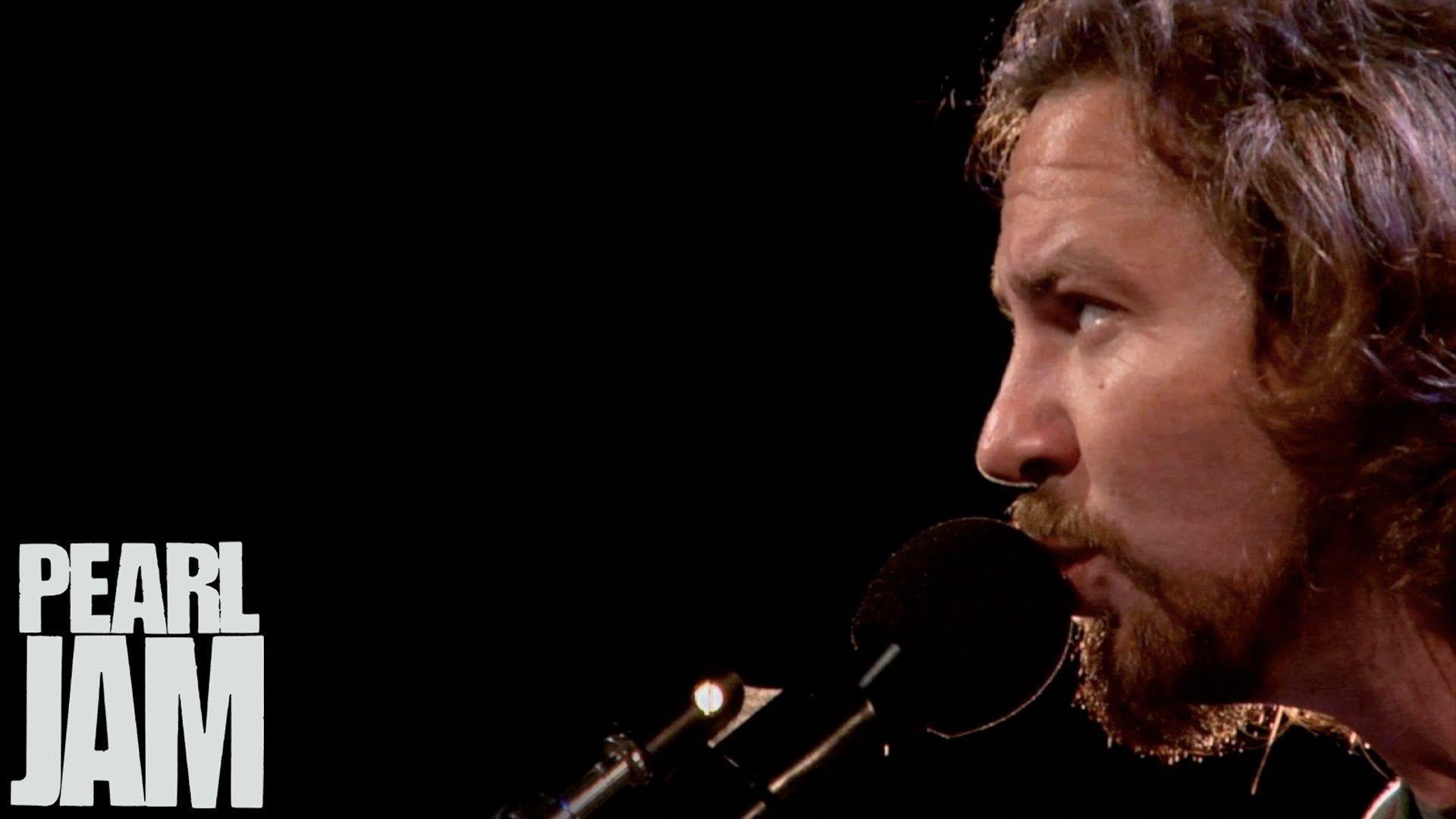 Eddie Vedder Wallpapers Wallpaper Cave