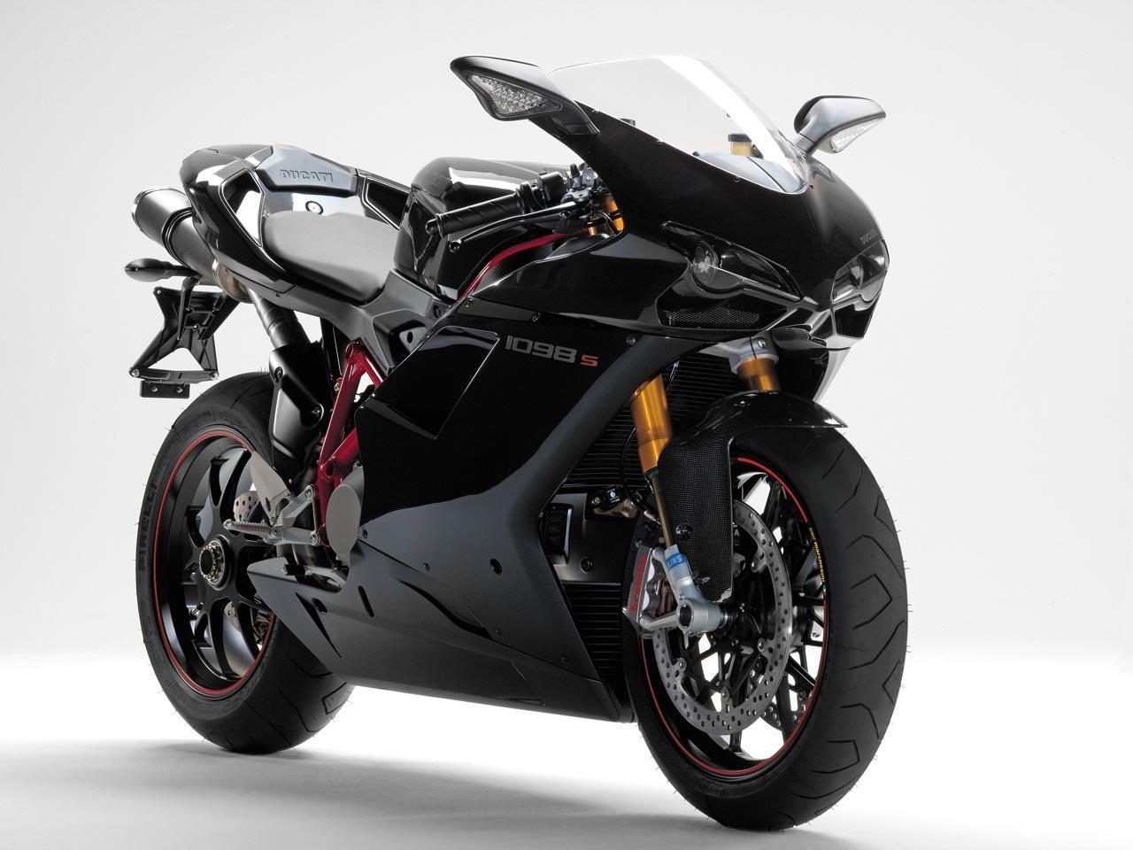 Ducati Bikes Wallpapers Wallpaper Cave