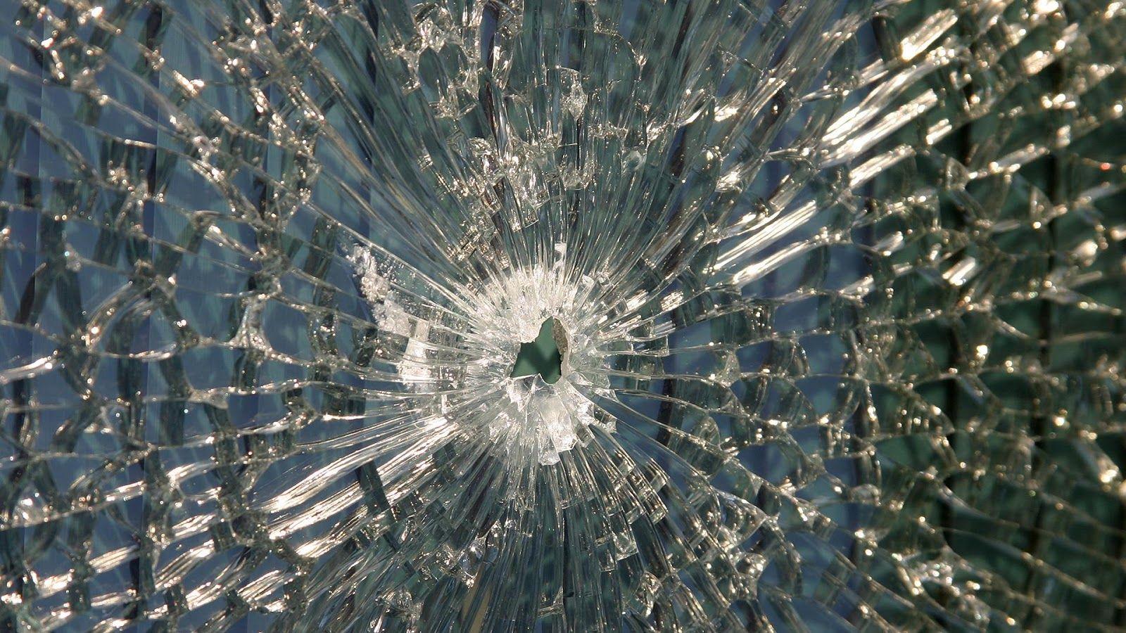 Cracked Screens Wallpapers Wallpaper Cave