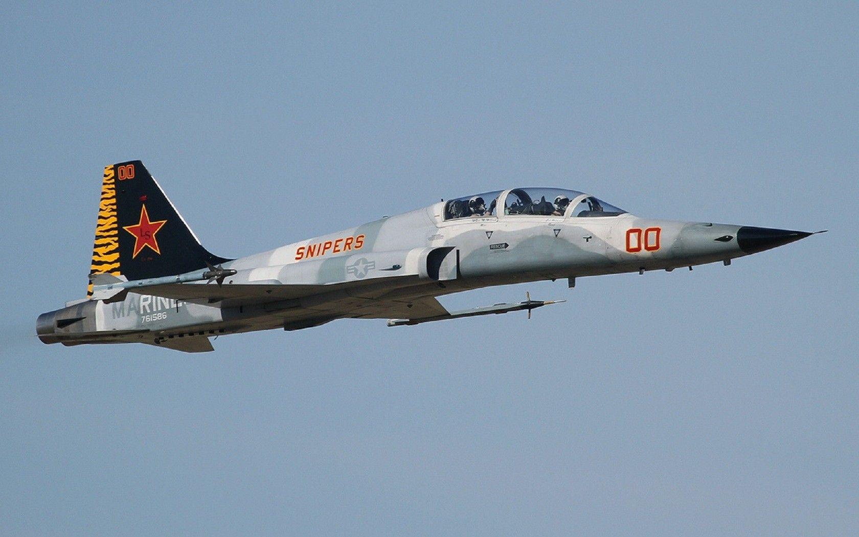 USMC Northrop F-5F Tiger II [1680x1050] : r/WarplanePorn
