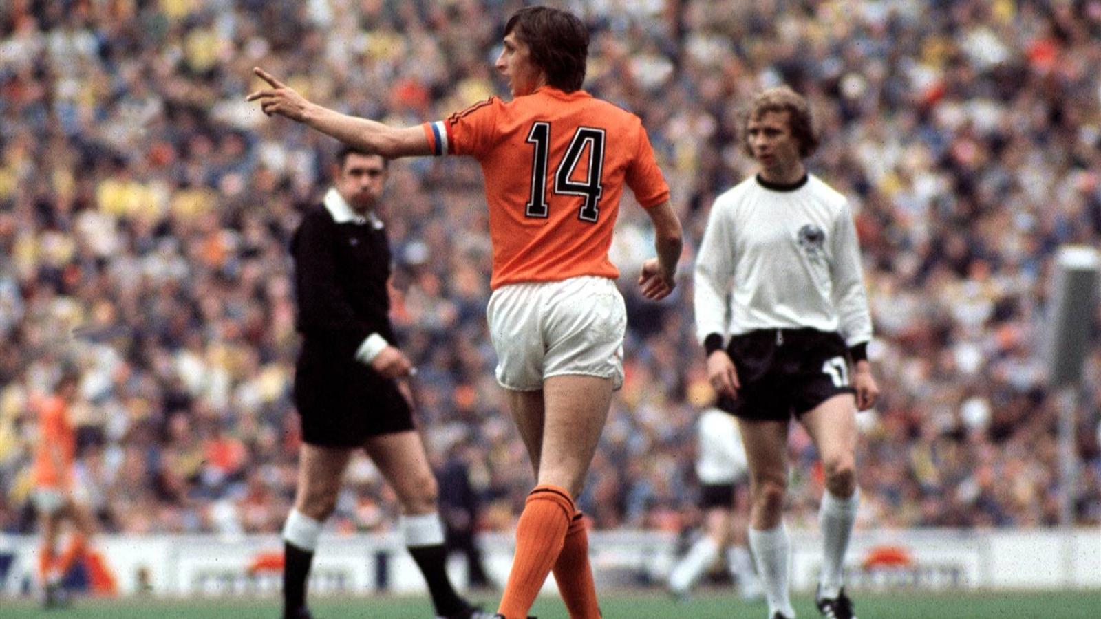 Johan Cruyff Wallpapers Wallpaper Cave