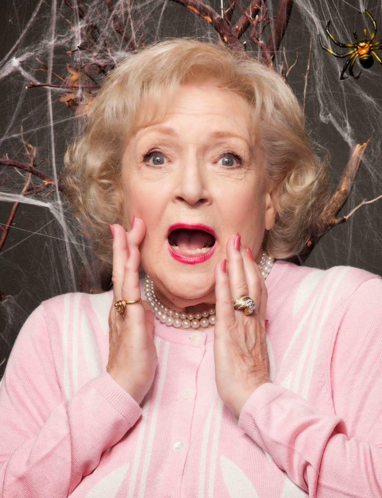 Betty White Wallpapers Wallpaper Cave