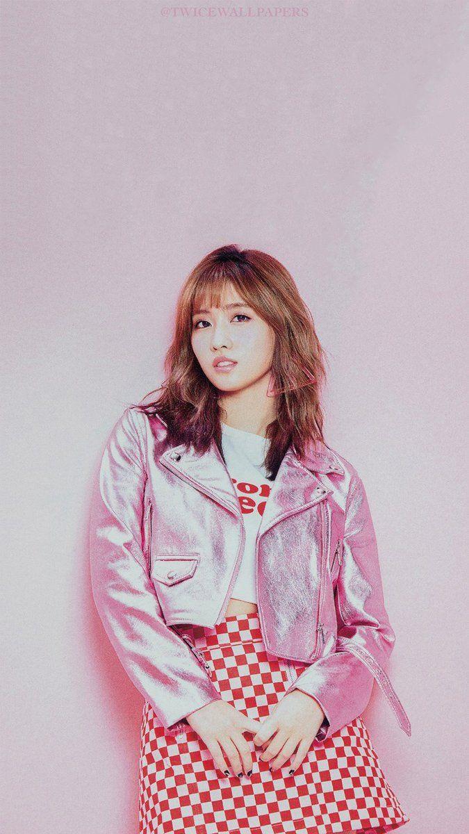 Twice Momo Wallpapers Wallpaper Cave