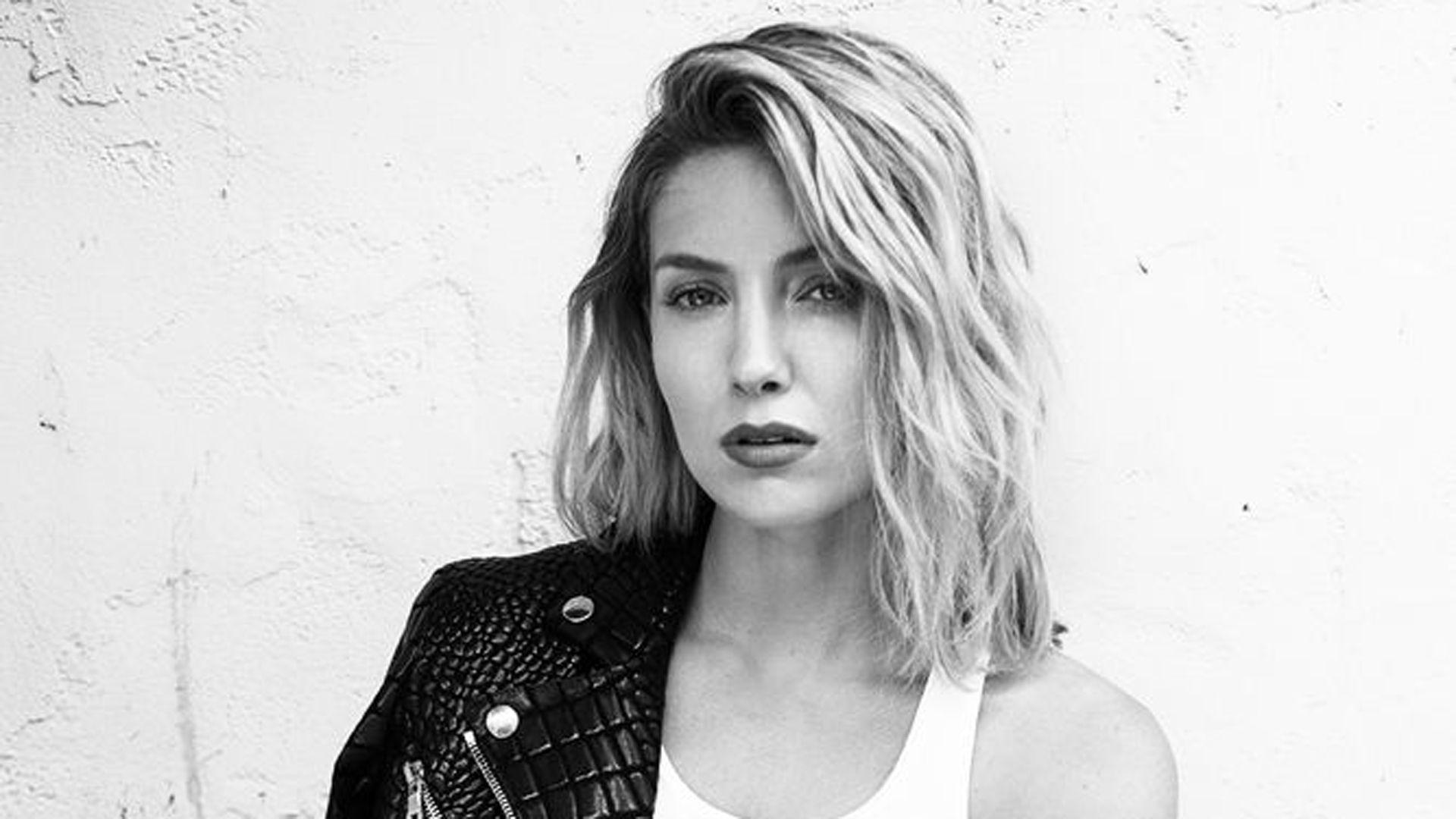 Annabelle Wallis Wallpapers Wallpaper Cave