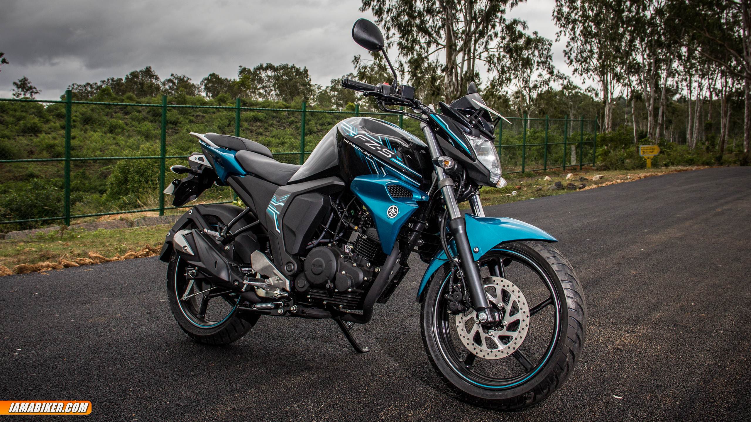 Yamaha Fz Black Hd Wallpaper