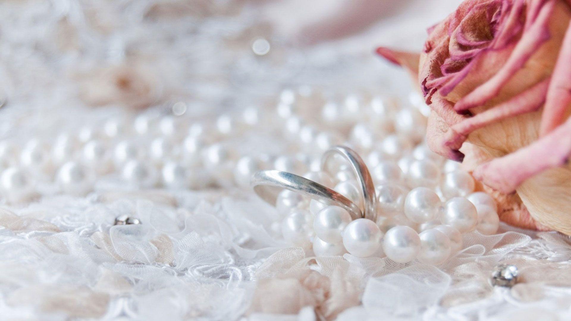 Feminine Wallpapers Wallpaper Cave