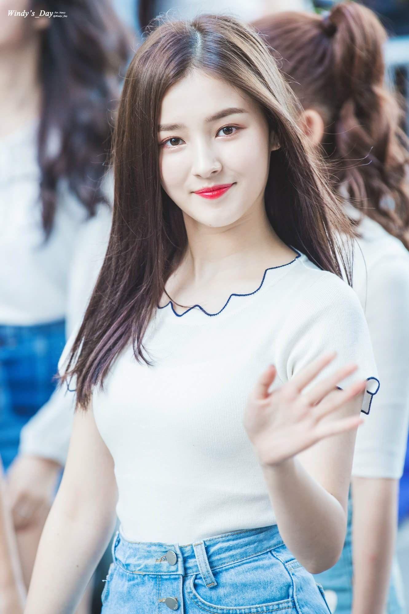 Momoland Nancy Wallpapers Wallpaper Cave