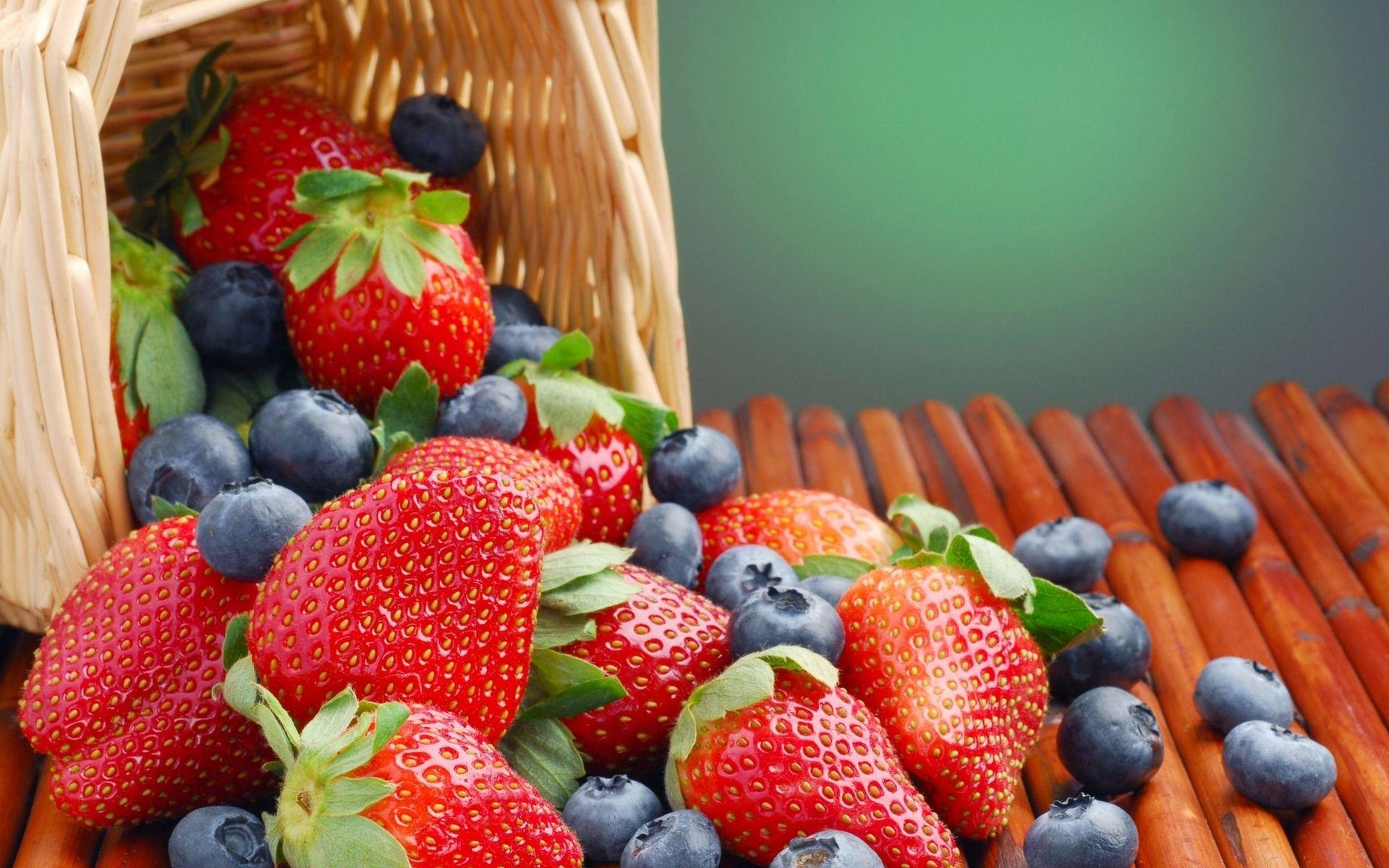Berries Wallpapers Wallpaper Cave