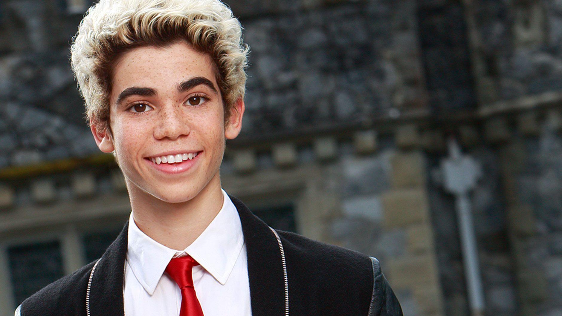 Cameron Boyce Wallpapers Wallpaper Cave
